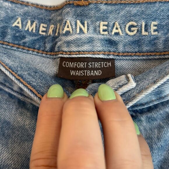 American Eagle 90s boyfriend denim shorts distressed - Picture 5 of 10